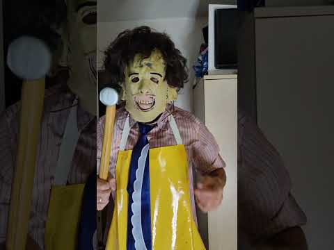 MICHAEL MYERS VS LEATHERFACE