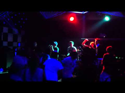MUTTLEYS-COVER TIME-LIVE MOSTOVNA 19/04/2013 -RANCID RAMONES RITCHIE VALENS LA BAMBA-