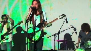 Tame Impala - Be Above It (live in Rio - 2014-11-26)