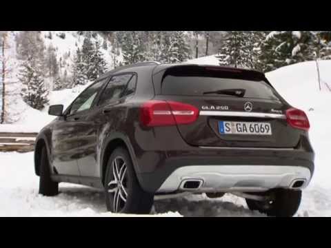 Mercedes GLA 250 4MATIC Orient Brown - Winter Drive