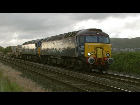 Prestatyn 28.5.2015 - DRS 57306 & 57301 Goliath on Valley flasks - Class 57