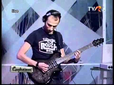 Sunday People with Ana Ularu -  A Vision of Peace (live@Confessions)