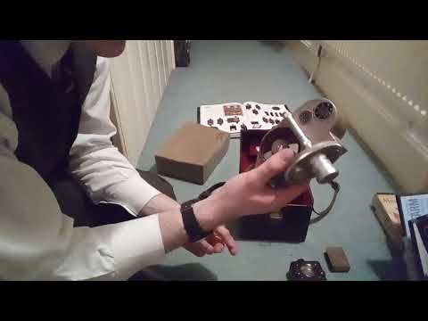 Luger P08 1942 Dated Mauserwerke Oberndorf Unboxing vid as well as stuff from Antique Fair and Shops