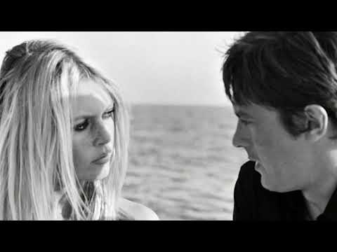 مسكينه العيون ذبلها الحزن