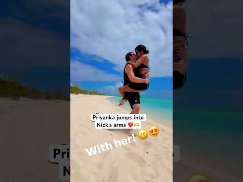 Priyanka Chopra JUMPS into Nick Jonas’ arms, shares a ROMANTIC moment ❤️🫶 #priyankachopra #shorts