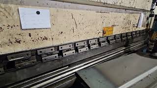 Купить листогиб Metal bending machine (Metalo lenkimo staklės) - Изображение 4 | Machineryline KZ Листогиб Metal bending machine (Metalo lenkimo staklės) | Изображение 4 - Machineryline