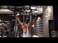 【筋トレ】Vol.122【背中】ラットプルダウンで広背筋を鍛える!つま先で踏ん張ってー😆