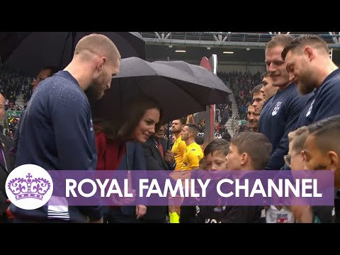 Kate Cheered by Fans at Rugby League World Cup Quarter-Final 🏉