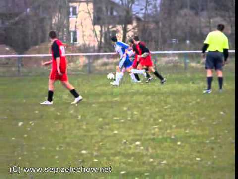 2008.11.16 Sęp Żelechów (juniorzy) - Orlik 14 Radom: groźny strzał Sępa
