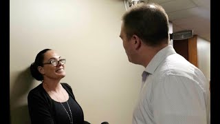 Clerk who helped woman having panic attack in courthouse is surprised for Feel Good Friday