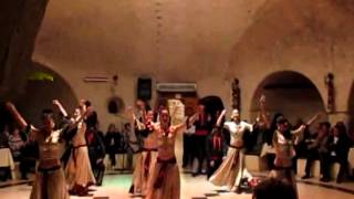 preview picture of video 'Danze etniche a Harmandali in Cappadocia (Turchia)'