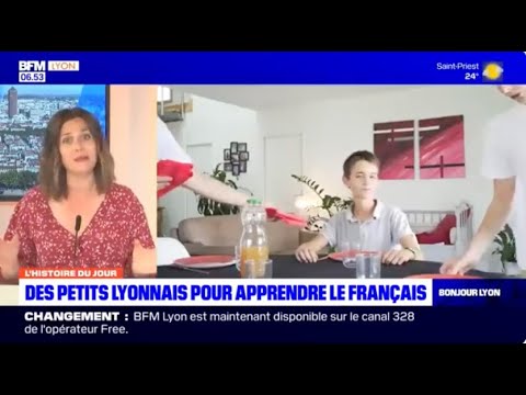 Des jeunes Lyonnais jouent dans des vidéos pour apprendre le français aux étrangers