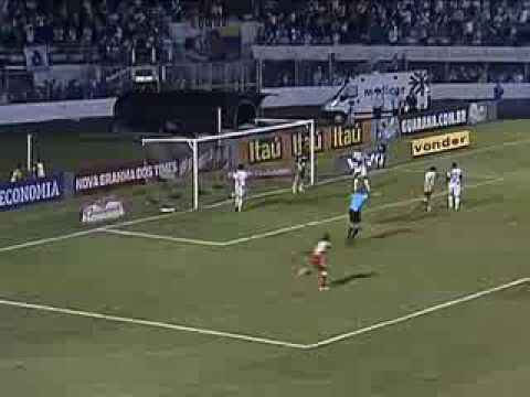 01.10.2013 - Ponte Preta 1x2 Náutico - Série A 2013 - Globo