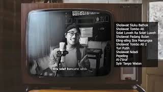 Download lagu Album Kompilasi Lagu Sholawat Versi Jathilan Kamar Studios mp3