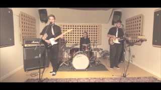 Saint performing You and Me by The Wannadies