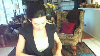 *GIVEAWAY* Kathy Van Zeeland Handbag + Bath & Body Works! *CLOSED*