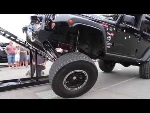 Jeep Wrangler Unlimited Rubicon 4.5inch Synergy Lift w/ Teraflex Shocks RTI Ramp