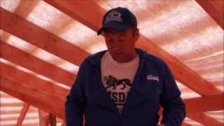 Строим каркасный дом. (День 7) Стропила крыши. Кровмонтаж.