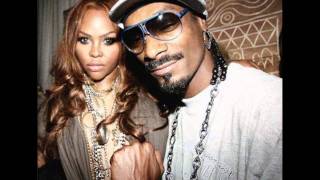 Kronik - Lil&#39; Kim (ft. Snoop Dogg)