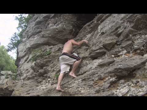 Cazy Free Climber Barefoot No Rope