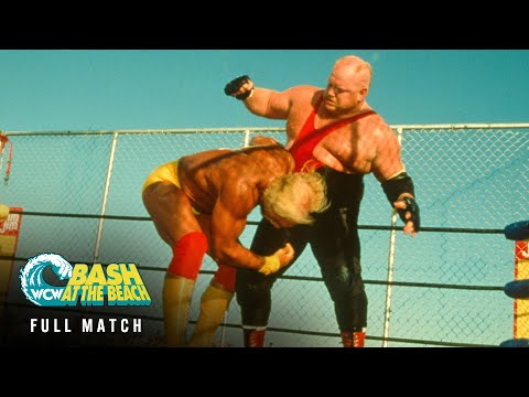 FULL MATCH: Hulk Hogan vs. Vader | WCW Title Steel Cage Match: WCW Bash at the Beach 1995