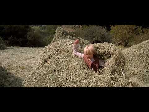 Opening Ba'ku village Star Trek 9