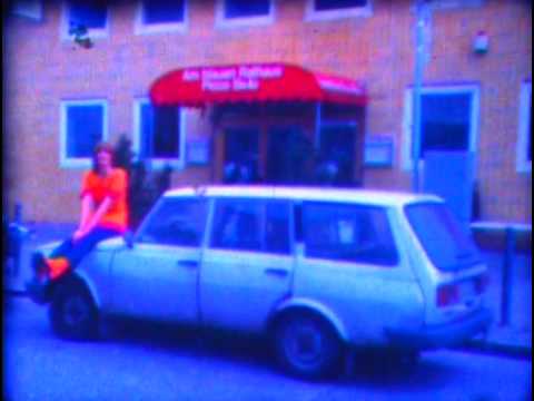 Stereo Total - Holiday Inn