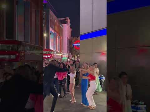 good evening in london  . Beautiful Girl