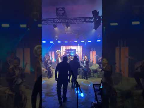Thumbnail for RANCHO HUMILDE EL COYOTE Y SU BANDA TIERRA SANTA- ME GUSTA TENER DE A DOS. BEHIND THE SCENES VIDEO by N.E.R.D, Hum (band)