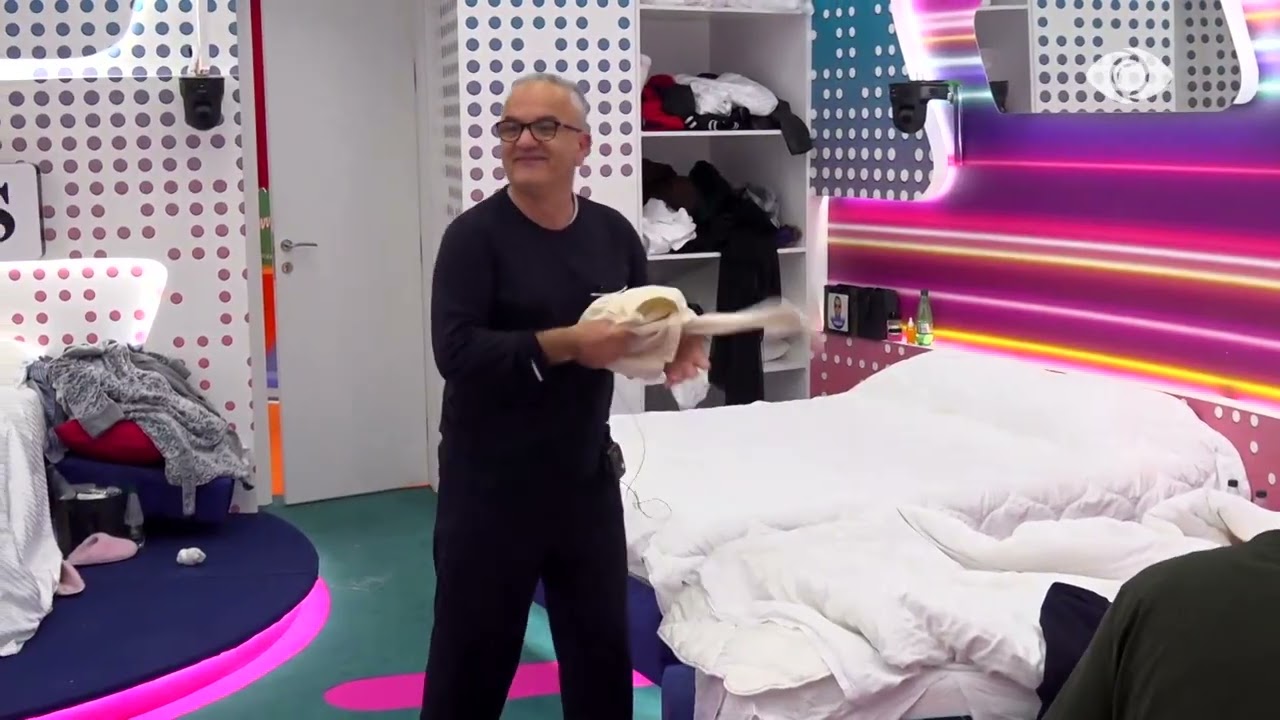 Tanush largohu…/ Miri diskuton me Artanin, ndërhyn Keijsi: Ik ore vegël