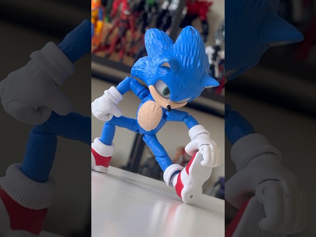 Vídeo relacionado con Policán, Figura de Acción de 13 cm Articulada Serie 3, de Jakks Pacific, para Niños de 3 Años +