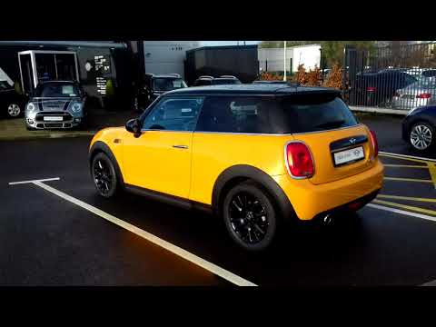172 MINI Cooper D 3-Door Hatch Black Pack