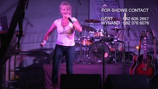 Sewe oseane  Andriette cover by MIRANDI at Light up the Smiles event AT MOMENTO Fochville 2019