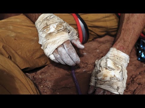 Wild Country Climbing Tips: Tape Gloves From the Wide Boyz