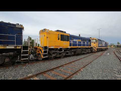 8177, 48101, 48103 & 8145 at Parkes NSW.  Tue 22nd Feb 2022