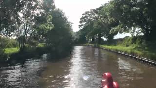 preview picture of video 'Llangollen Canal Boat Cruise in Time-Lapse!'