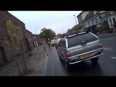 YK52OUX - MGIF close pass