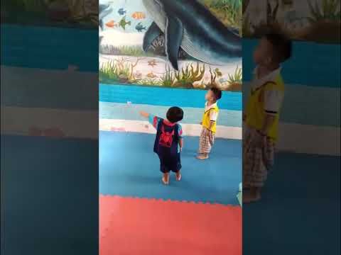 ມັກແຮງເພງນີ້ ເພິ່ນວ່າ