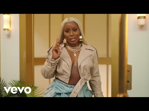 ISEMYLEE - BAD WITH ME (Official Music Video)