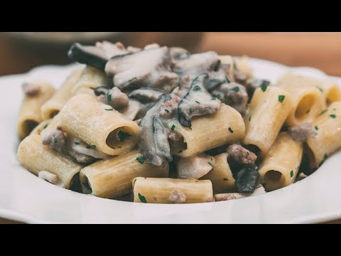 PASTA ALLA BOSCAIOLA: La vera ricetta originale pronta in 15 minuti