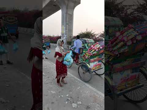 ইফতারের আগে ৫০ জনকে ফ্রি ইফতারি দিচ্ছি #mimapu #ramadan #food #shorts