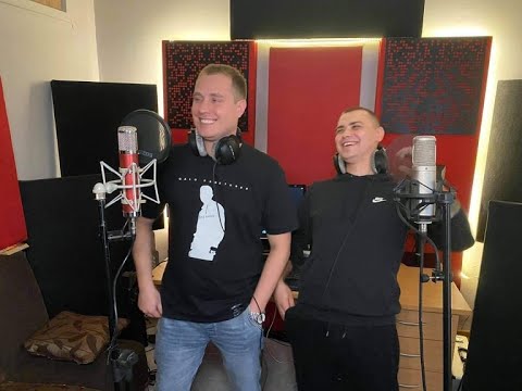 MARCIN JANEK & ESEFEN - M4A1 (studio video)