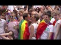 Mini Gay Pride: 'Gewoon in polo en korte broek'