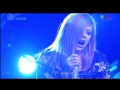 Avril Lavigne - Alice (Live) 