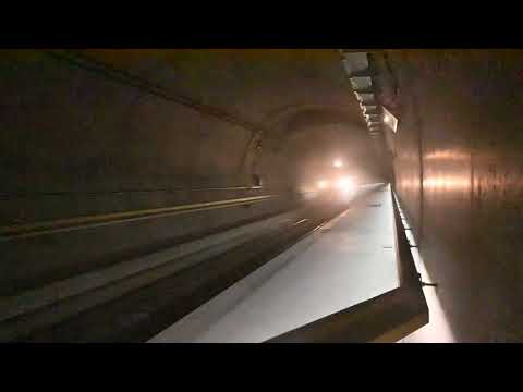 Gotthard Basistunnel - Glaskabine Zug Durchfahrt 200km/h