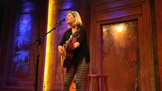 Liz Longley "Weightless"