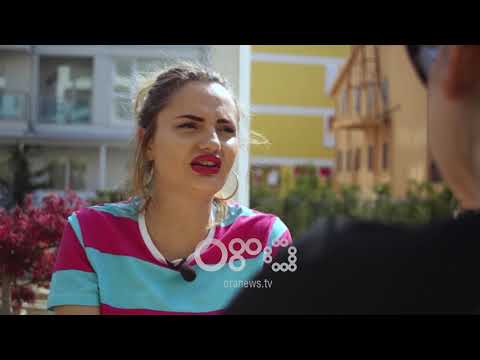 Mos i fol shoferit - I kërkon shoqes të ruajë të dashurin, ajo bën të pabërën