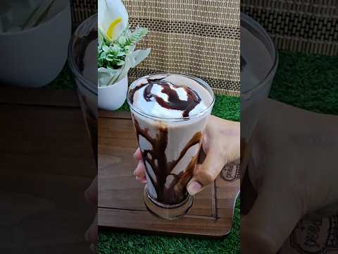 welcome drink for your guest Ferrero rocher shake😍😍❤️❤️#chocolate#shake#ruhina#trending#viral#milk