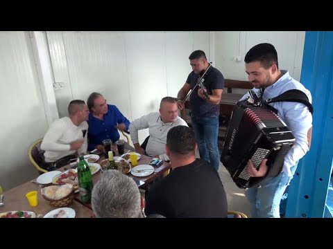 Mensur Lemes - Imam sina pijanicu (Uzivo)