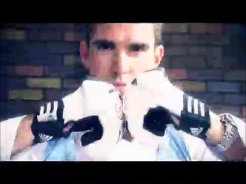 Kevin Pietersen - What's Cooking?